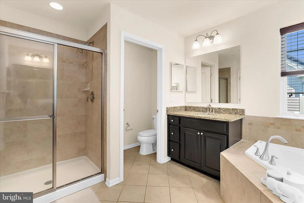 Photo of 7807 STONEBRIAR DRIVE
