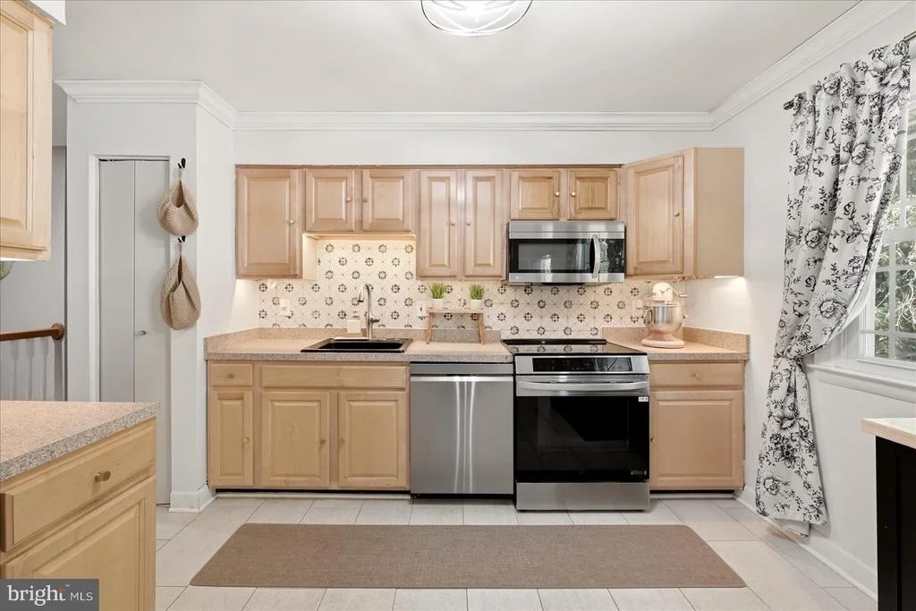 Photo of 4026 FORGE DRIVE