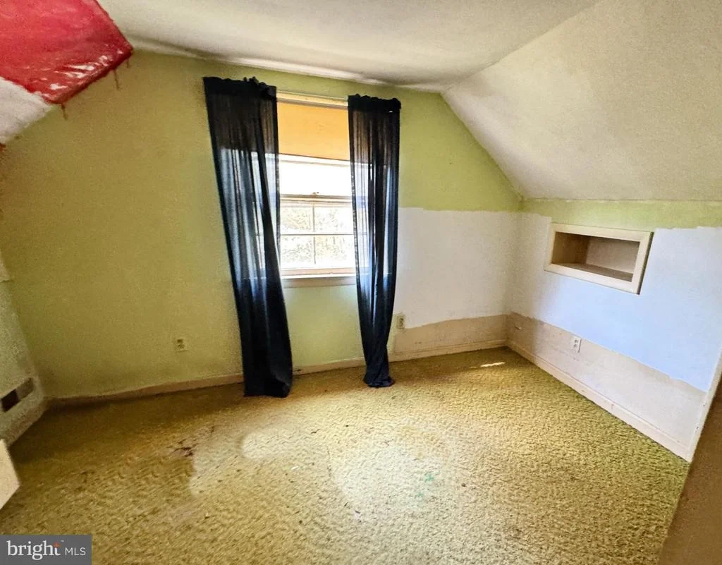 Photo of 112 JOHNSON DRIVE