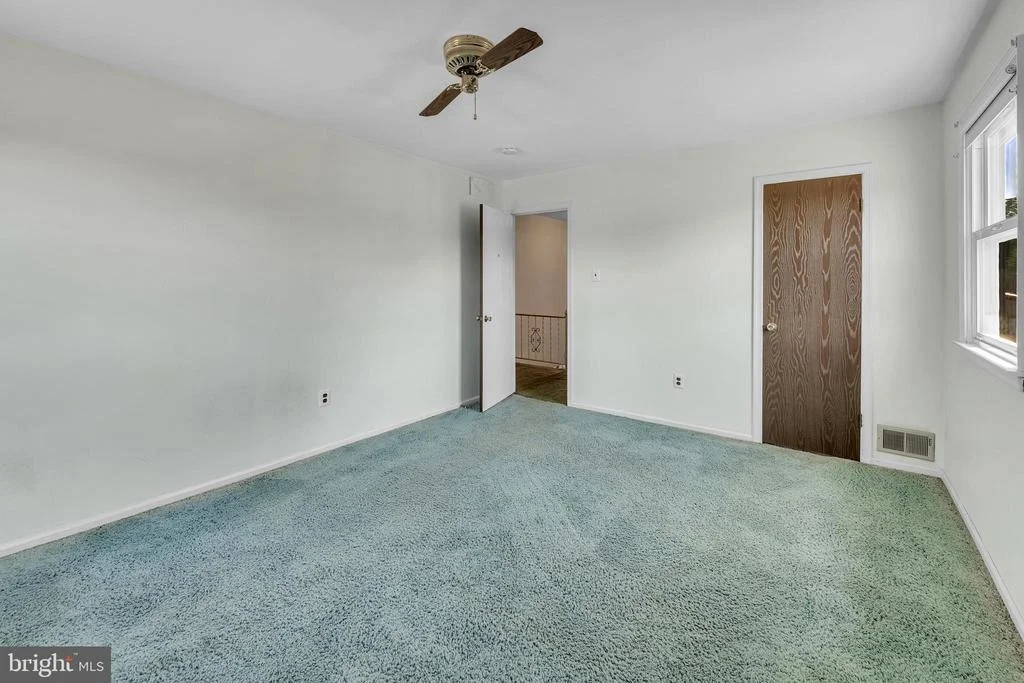 Photo of 1 CHATEAU DRIVE