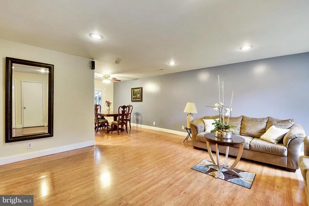 Photo of 14904 HYDRUS ROAD