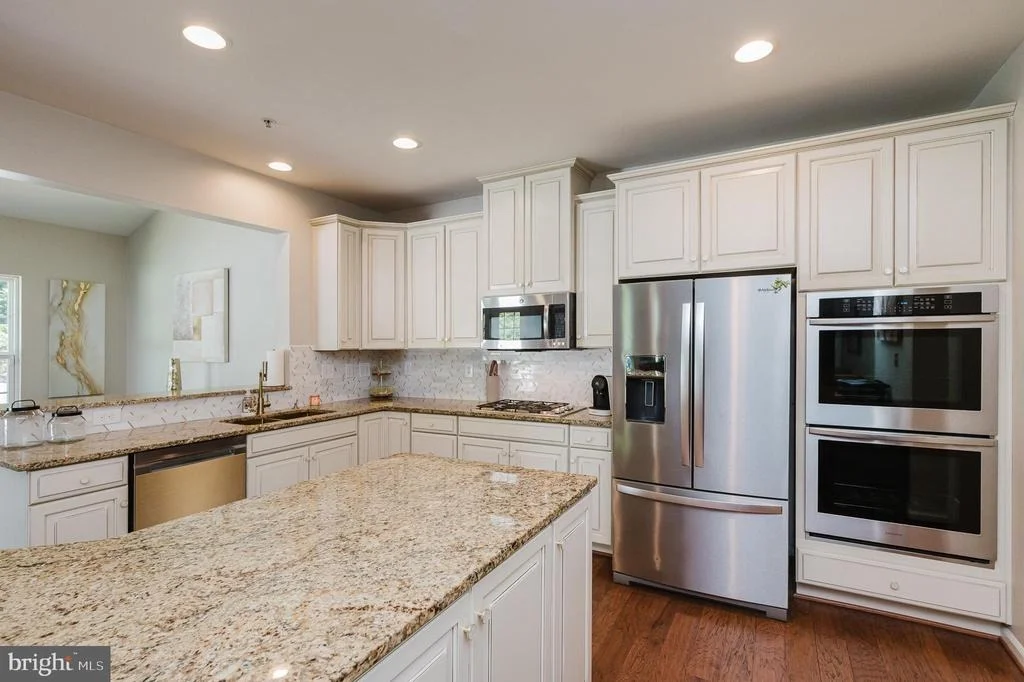Photo of 744 FALCON LANE
