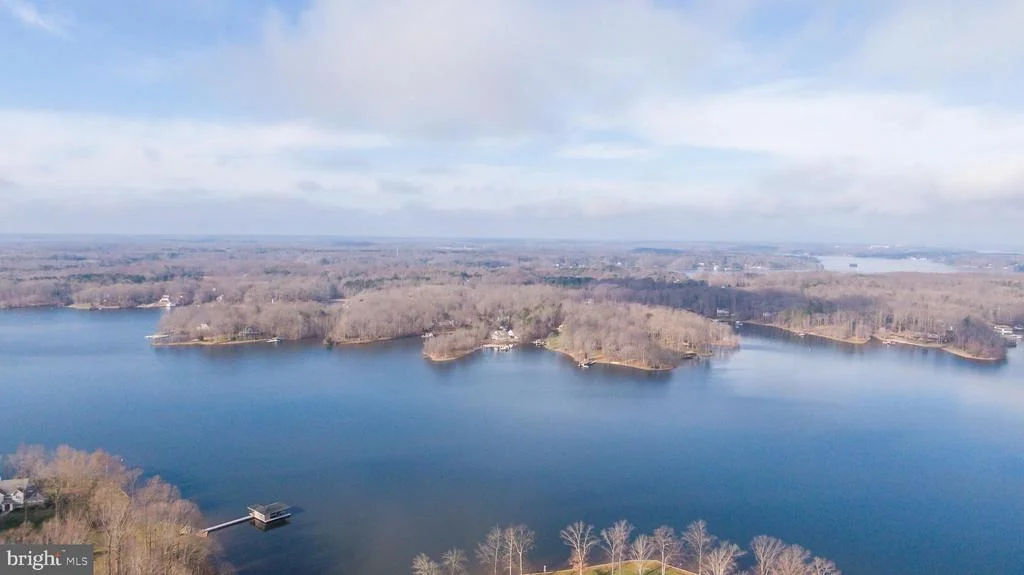 Photo of 515 NOAHS LANDING DRIVE