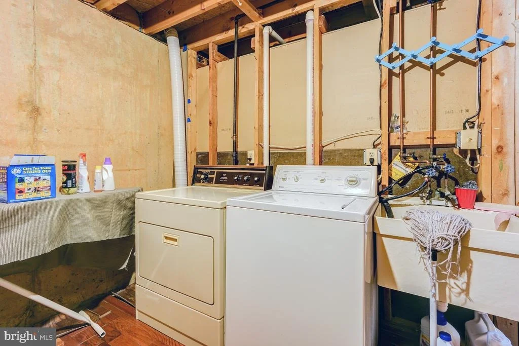 Photo of 344 GREENSPRING LANE
