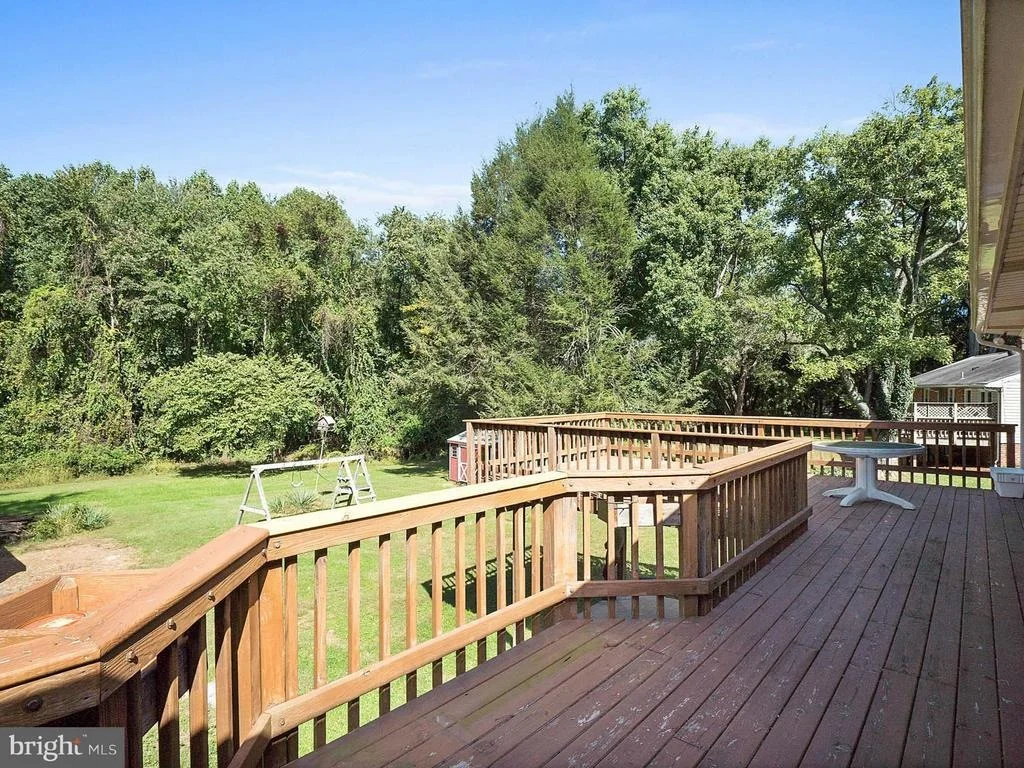 Photo of 18108 MUNCASTER ROAD