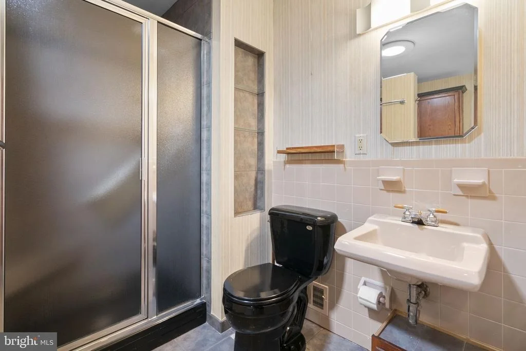 Photo of 17604 PRINCE EDWARD DRIVE