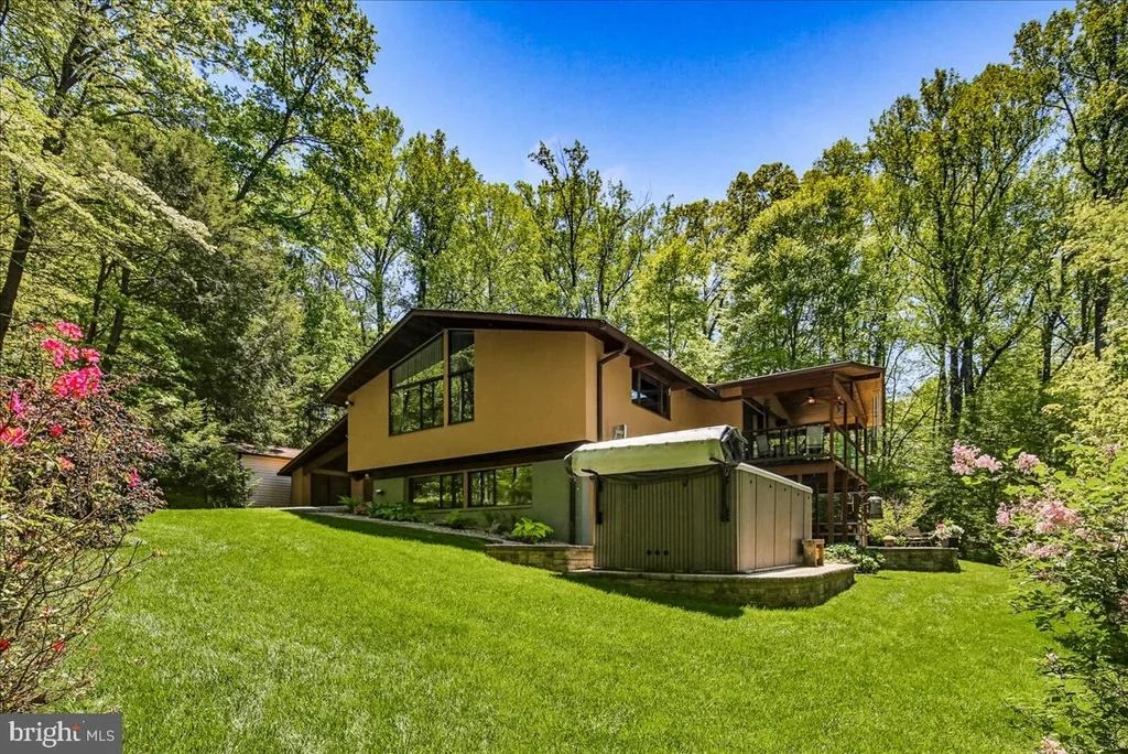 Photo of 1904 NOBLES MILL ROAD