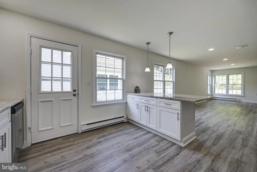 Photo of 116 BUCKINGHAM DRIVE