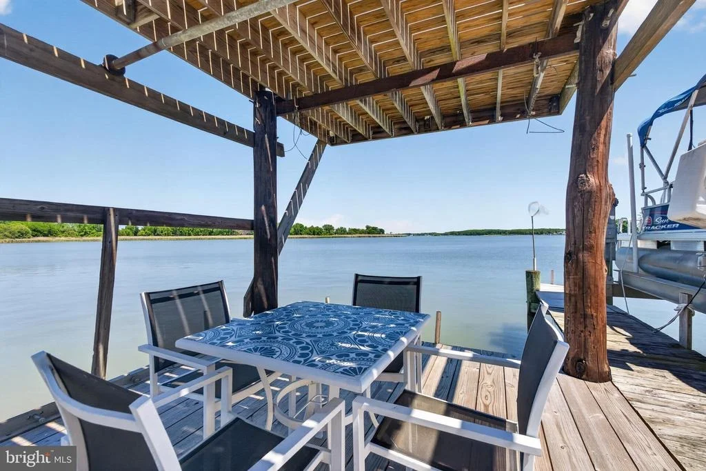 Photo of 6704 RIVER DRIVE ROAD