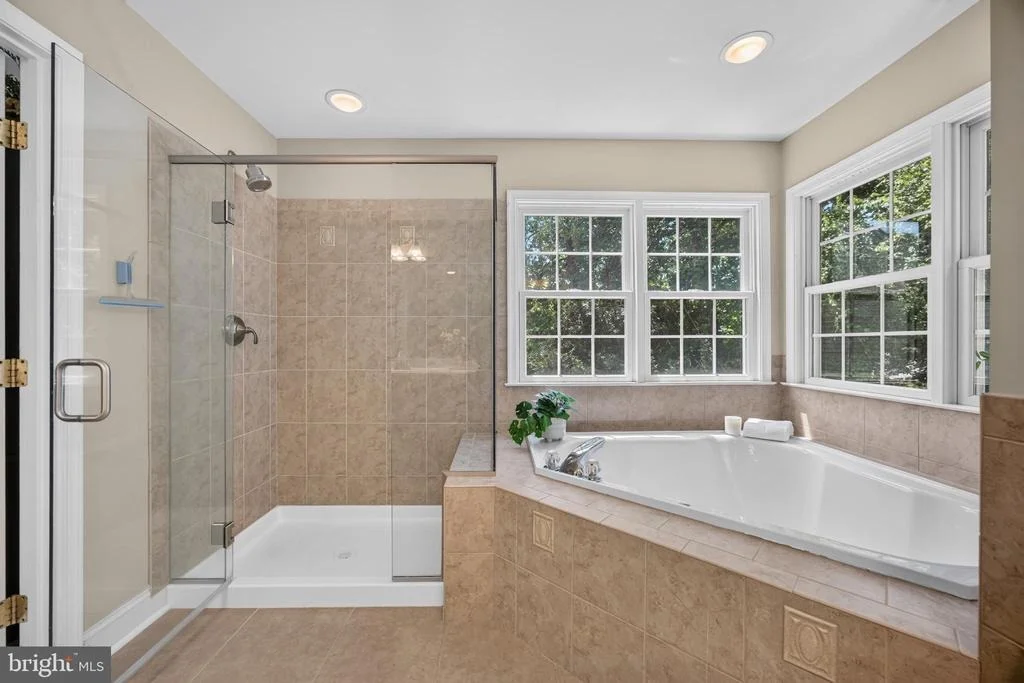 Photo of 1340 BLUEGRASS WAY