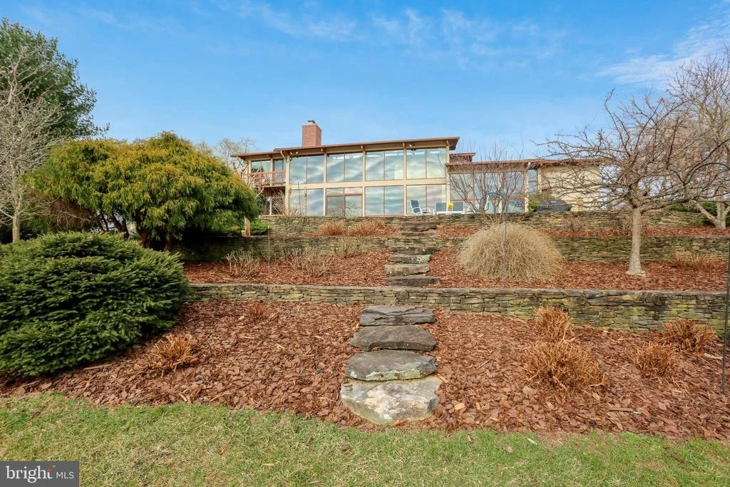 Photo of 20617 TOP RIDGE DRIVE