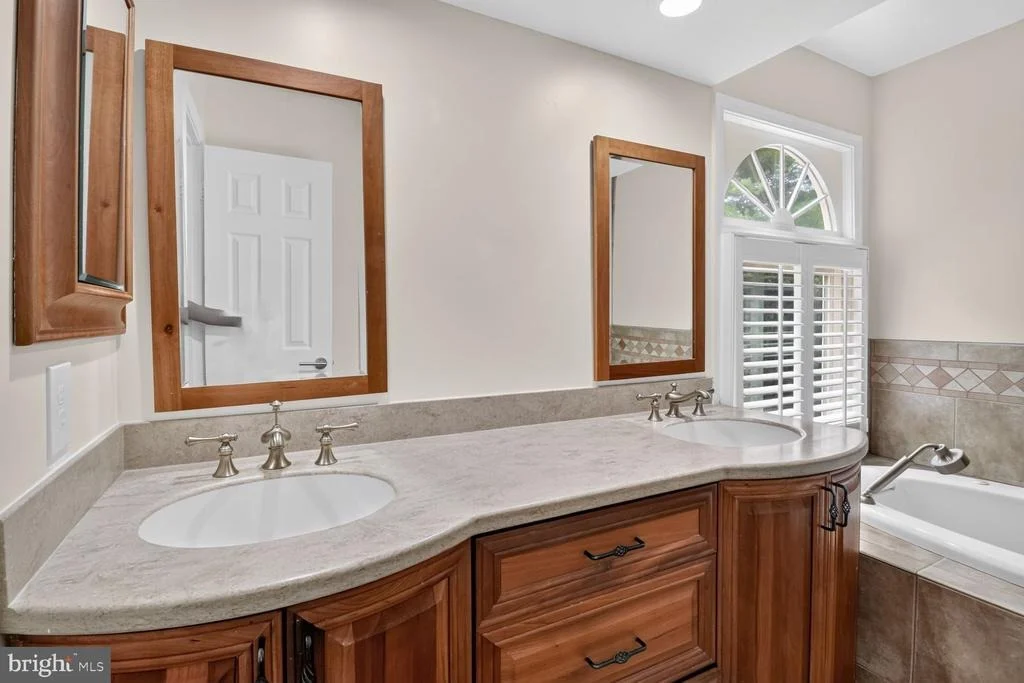 Photo of 4224 THORNCROFT TERRACE