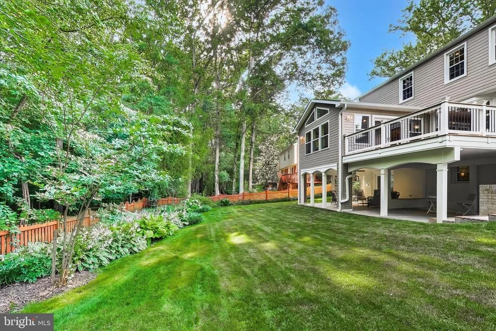 Photo of 8825 STARK ROAD