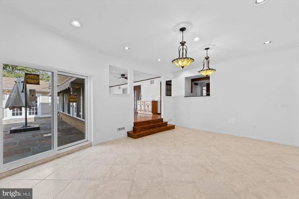 Photo of 20340 SILVER LAKE DRIVE