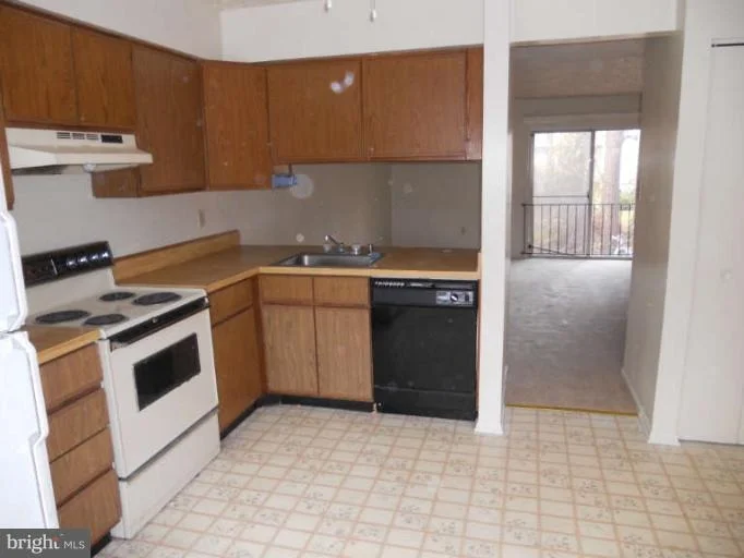 Photo of 4196 LOG TEAL DRIVE