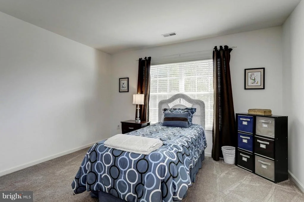 Photo of 4824 BROOM DRIVE