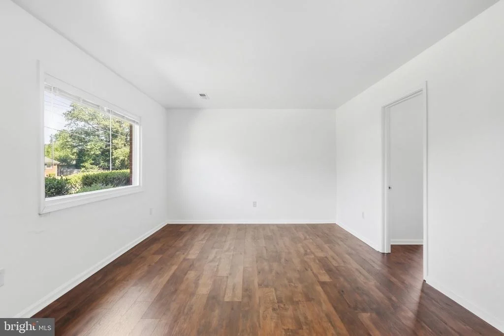Photo of 9407 KING GEORGE DRIVE