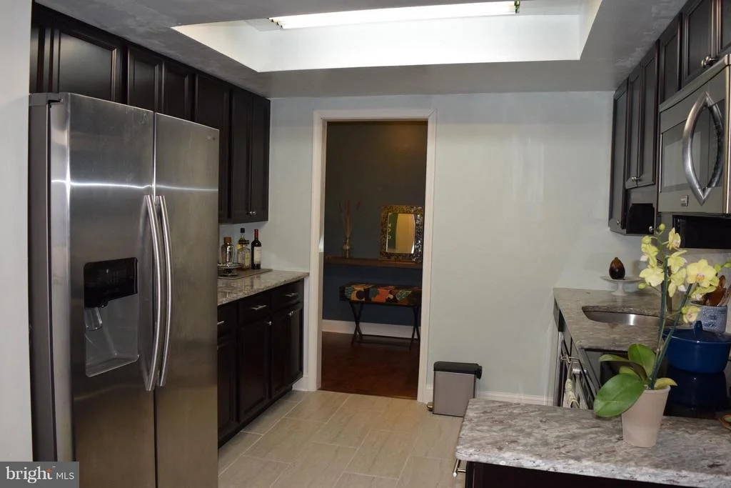 Photo of Unit 21B at 3625 GLEN EAGLES DRIVE