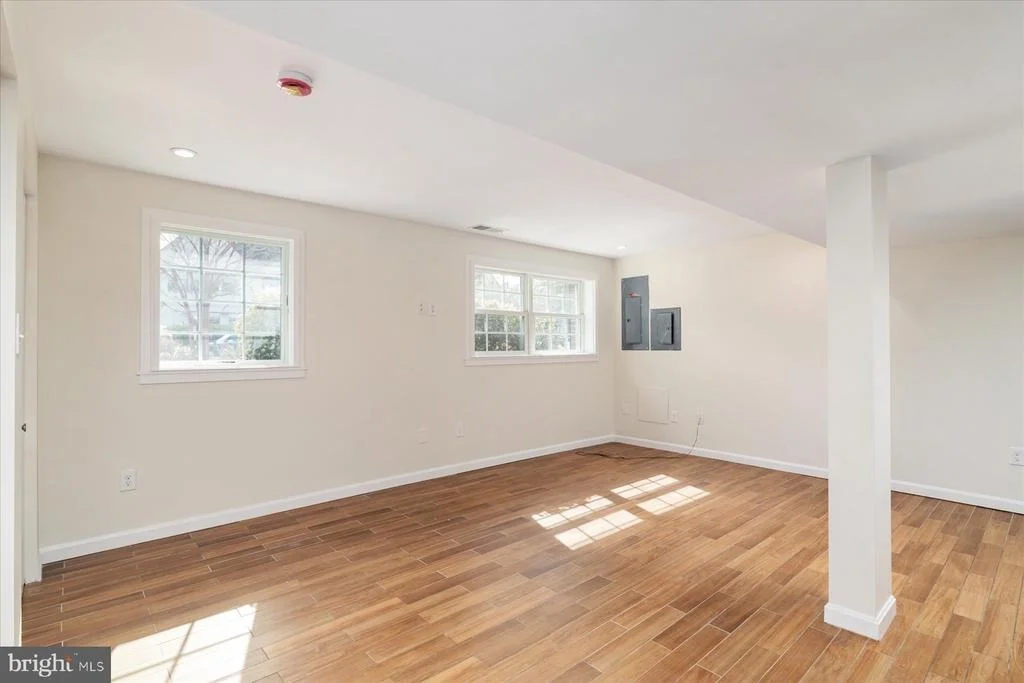 Photo of 100 CARROLL DRIVE
