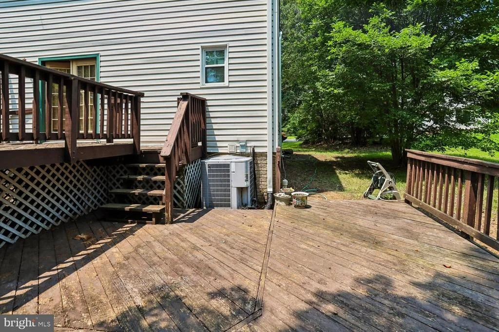 Photo of 15226 ELK RUN ROAD