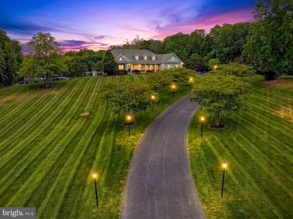 Photo of 2393 GARRITY ROAD