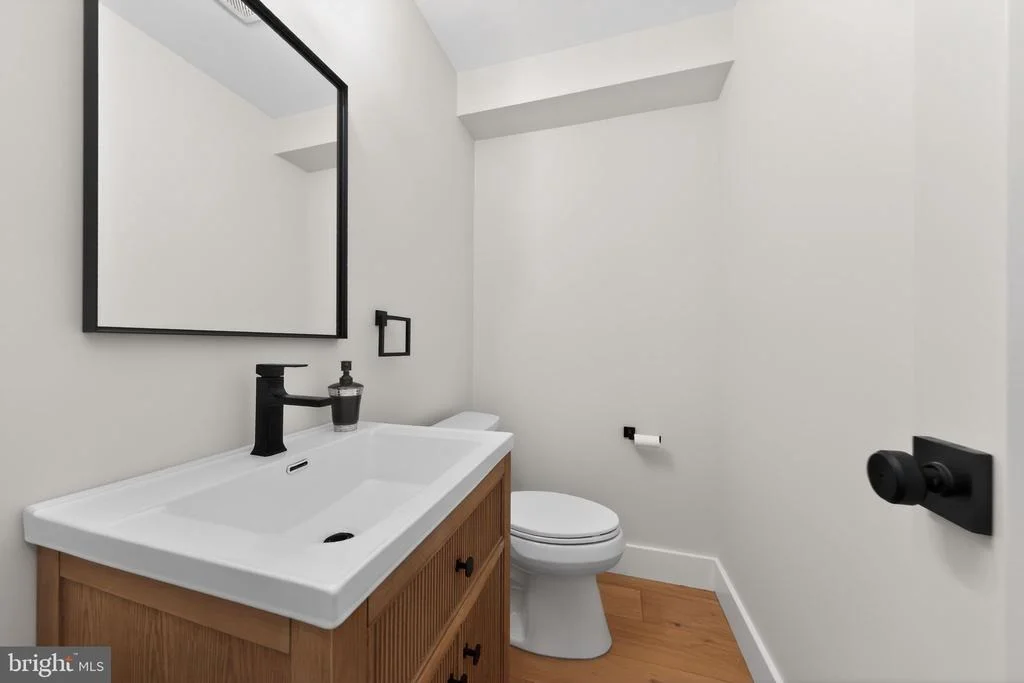 Photo of 113 W CENTENNIAL DRIVE