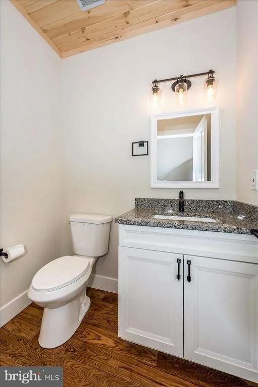 Photo of 460 SHADE TREE LANE