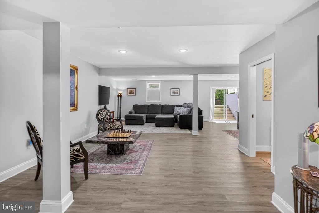 Photo of 18117 WEAVERS MILL LANE