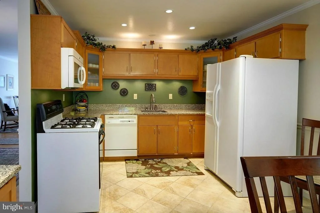 Photo of 417 BATHURST ROAD