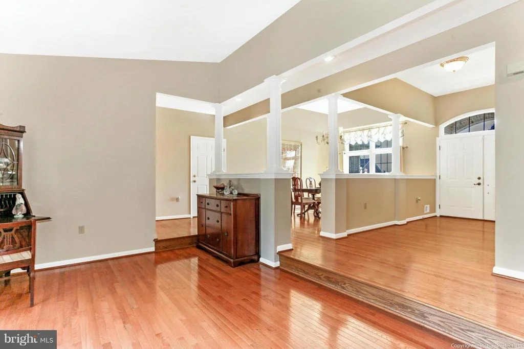 Photo of 8212 SKIPWITH DRIVE