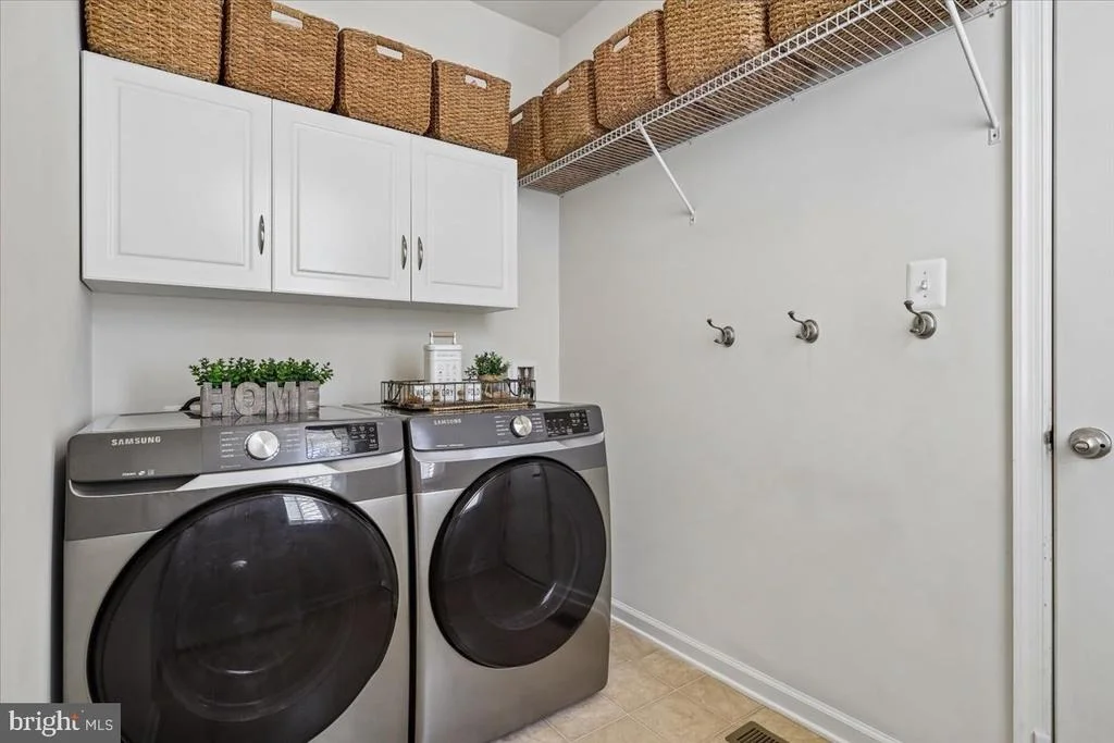 Photo of 42940 SPYDER PLACE