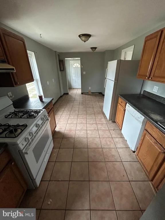 Photo of 1137 MONROE CIRCLE