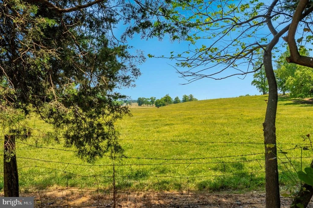 Photo of 4737 ELMER DERR ROAD