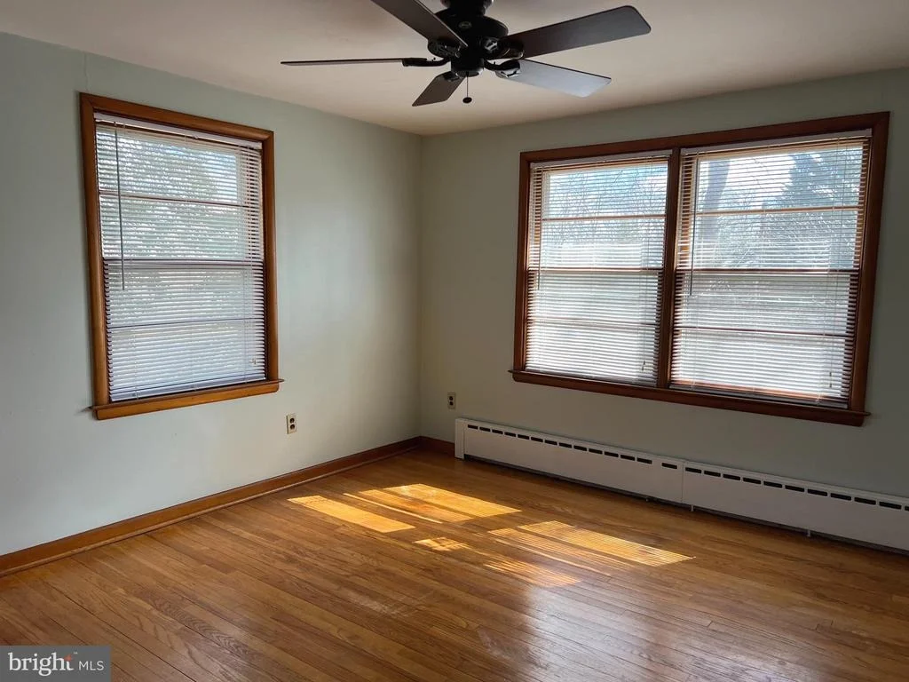Photo of 102 OAK DRIVE