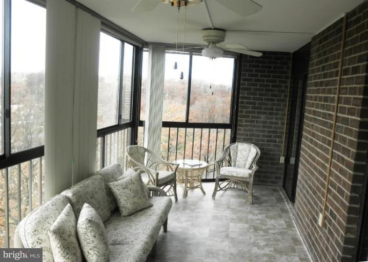 Photo of Unit 1914 at 15101 INTERLACHEN DRIVE