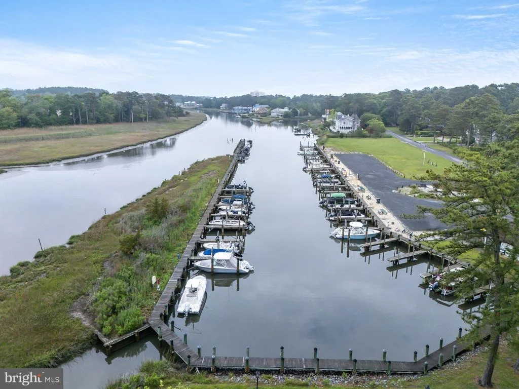 Photo of 94 TIDEWATERS ROAD