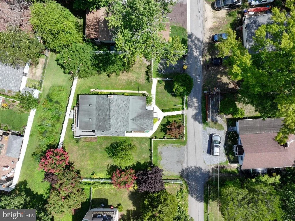 Photo of 13 CHERRY ROAD