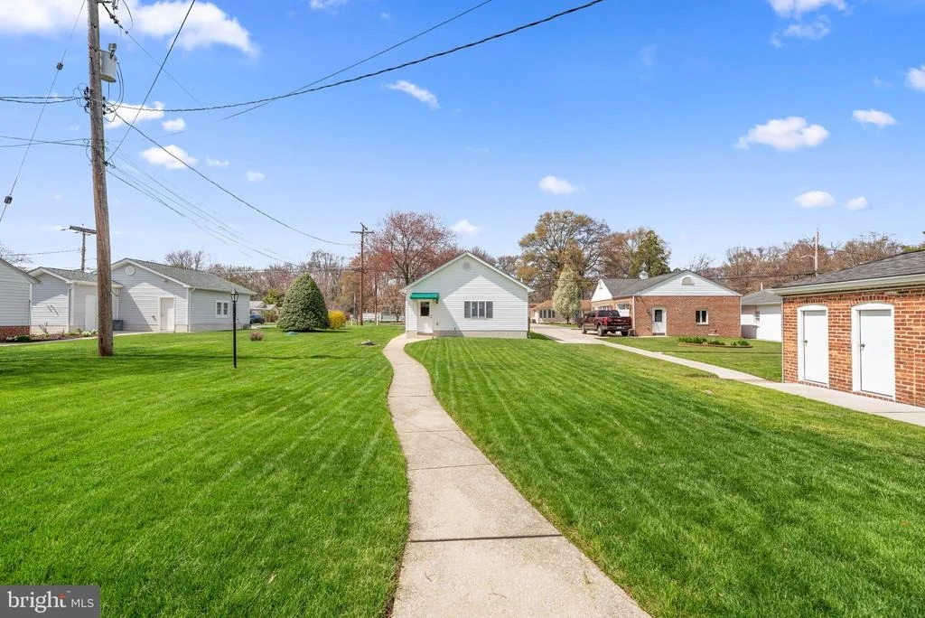 Photo of 3621 BAY DRIVE