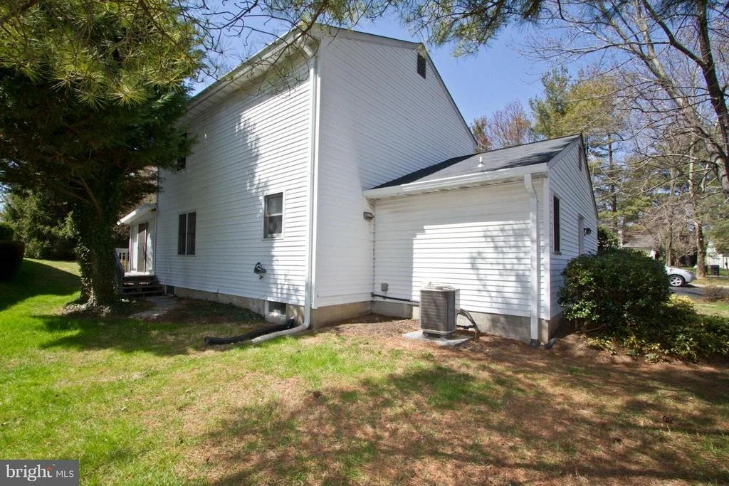 Photo of 9557 PINE CLUSTER CIRCLE