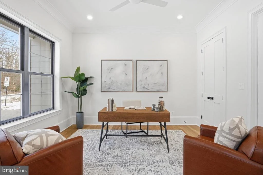 Photo of 6512 WILLIAMSBURG BOULEVARD