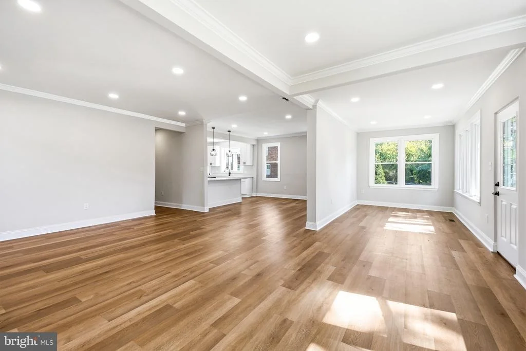 Photo of 692 RIDGE