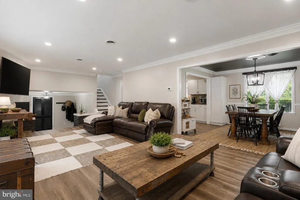 Photo of 547 BEECH DRIVE