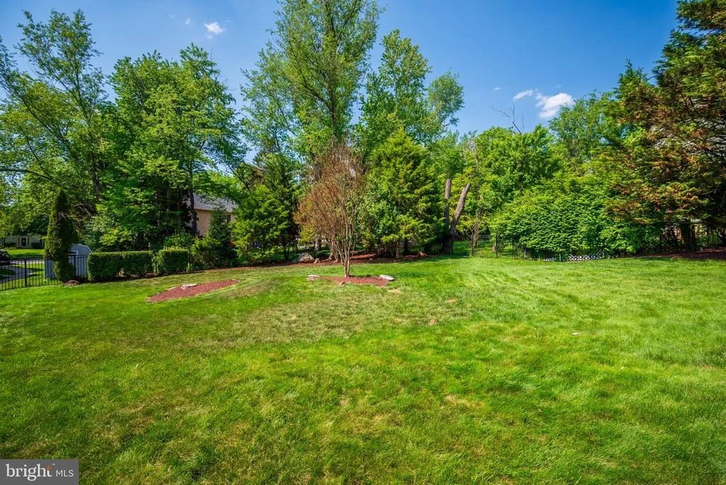 Photo of 10013 PURITAN WAY