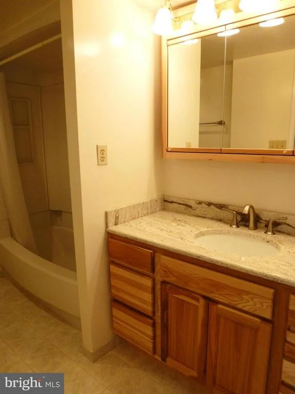 Photo of Unit 2902 at 15107 INTERLACHEN DRIVE