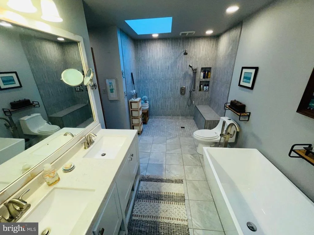 Photo of 31057 EDGEWATER DRIVE