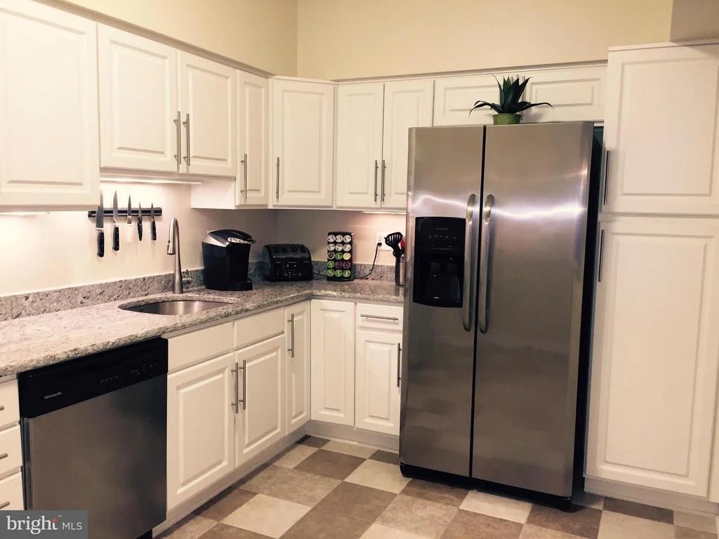 Photo of Unit 205 at 15000 PENNFIELD CIRCLE