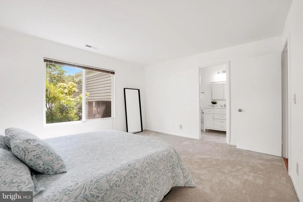 Photo of Unit 186B at 14552 KELMSCOT DRIVE