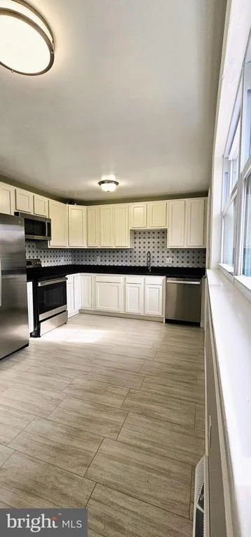 Photo of 10095 MARSHALL CORNER ROAD