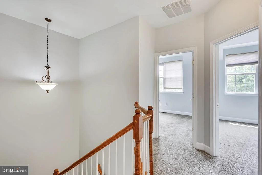 Photo of 19485 DOVER CLIFFS CIRCLE