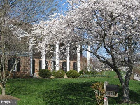 Photo of 14624 FALLING LEAF WAY